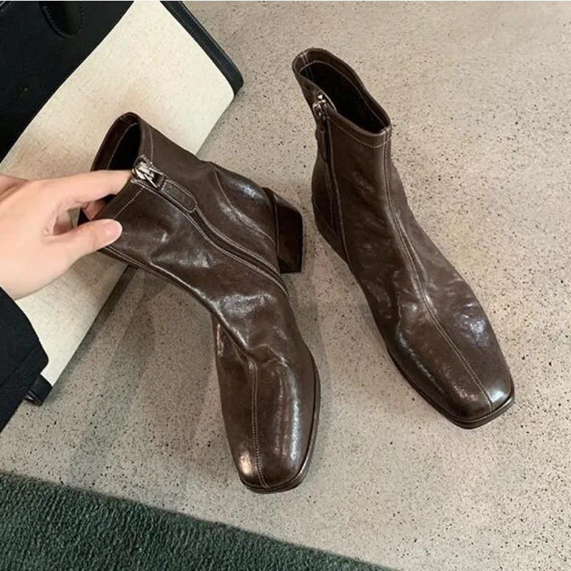 Nuevos Zapatos de Mujer, Botin - New Ethnic Fashion reseña y precio