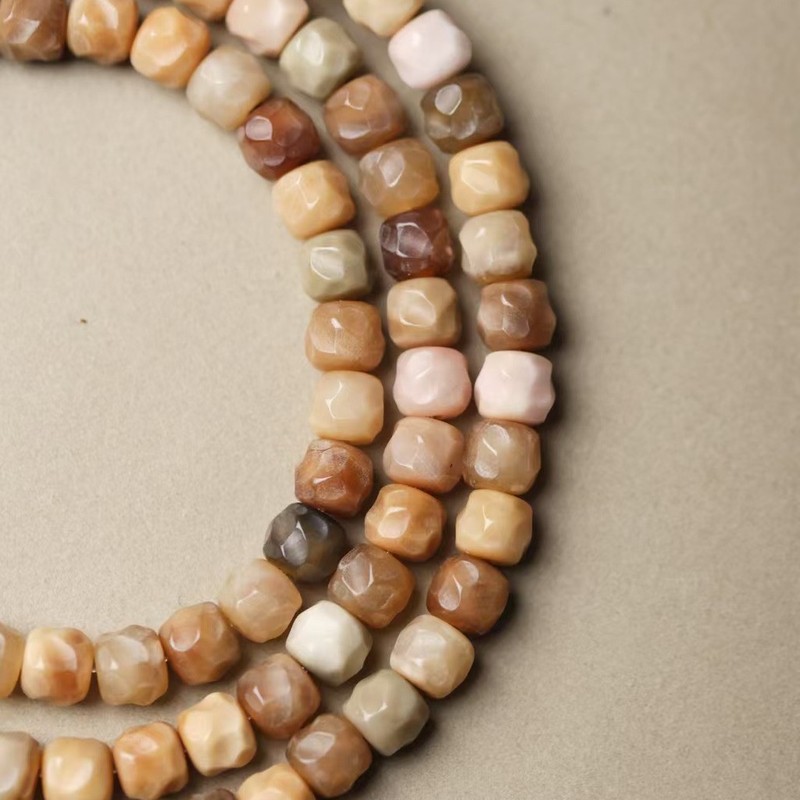 Pulsera de Bodhi con múltiples - Ethnic Wear Fashion Designer reseña y precio